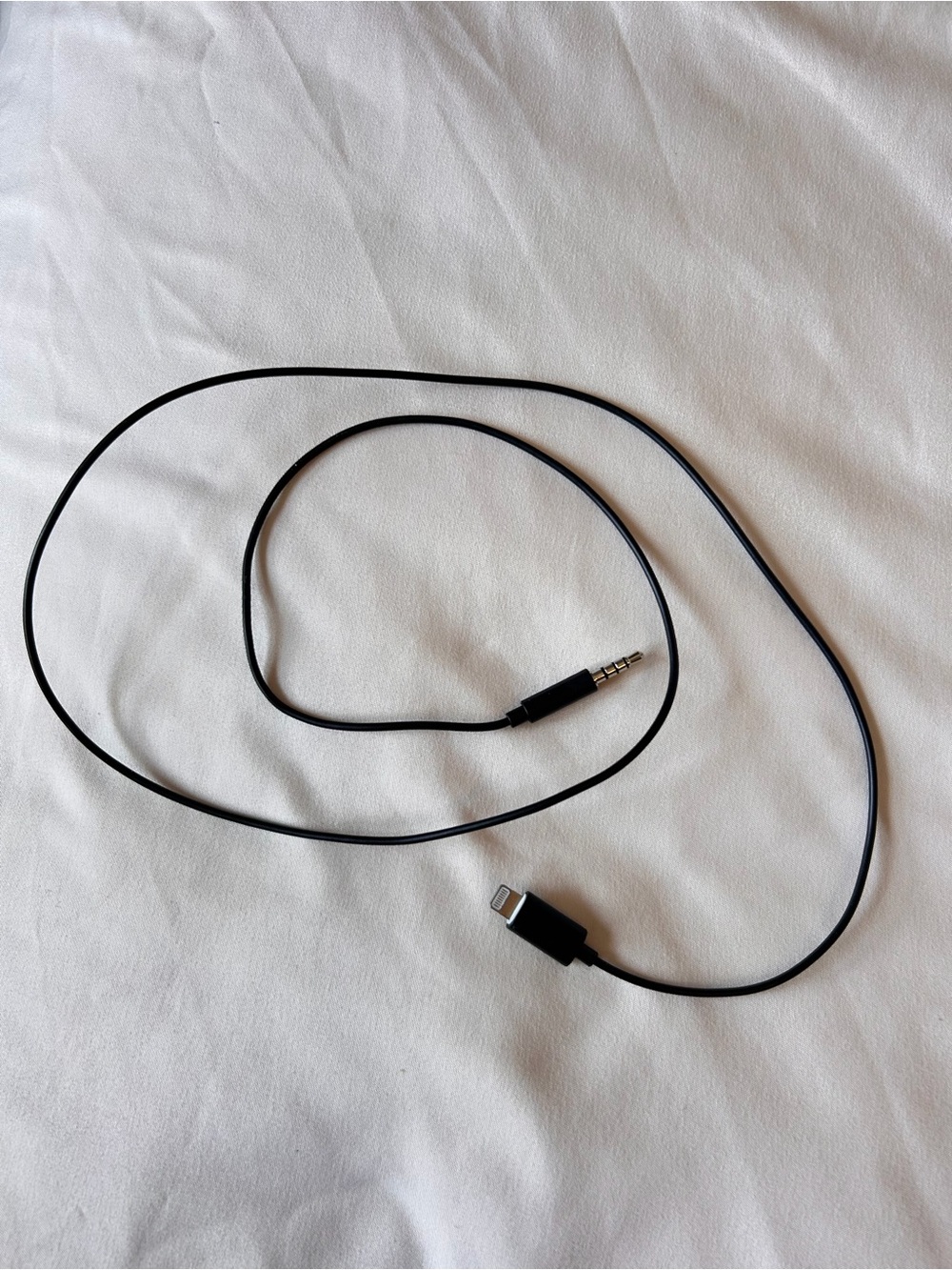 Original IPhone Black Lightning to 3.5mm Aux Audio Cable